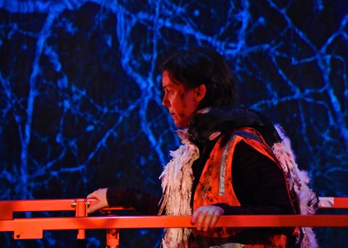 Kalle Macrides as Lia