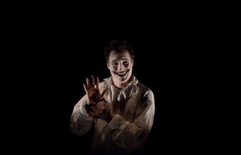 Dave Droxler as The Man Who Laughs (photo Carrie Leonard)